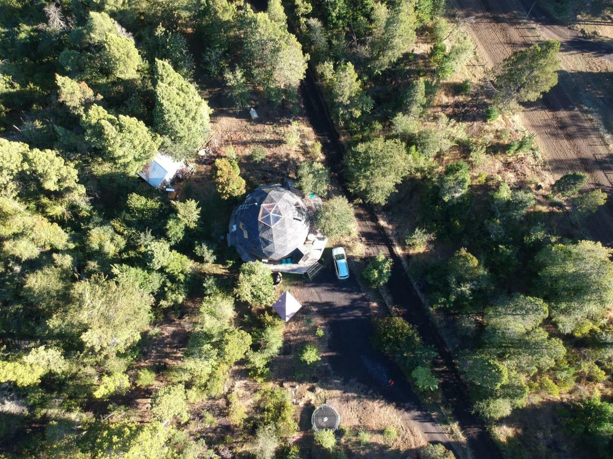 Antu Mahuida Domos Y Habitaciones Меліпеуко Екстер'єр фото